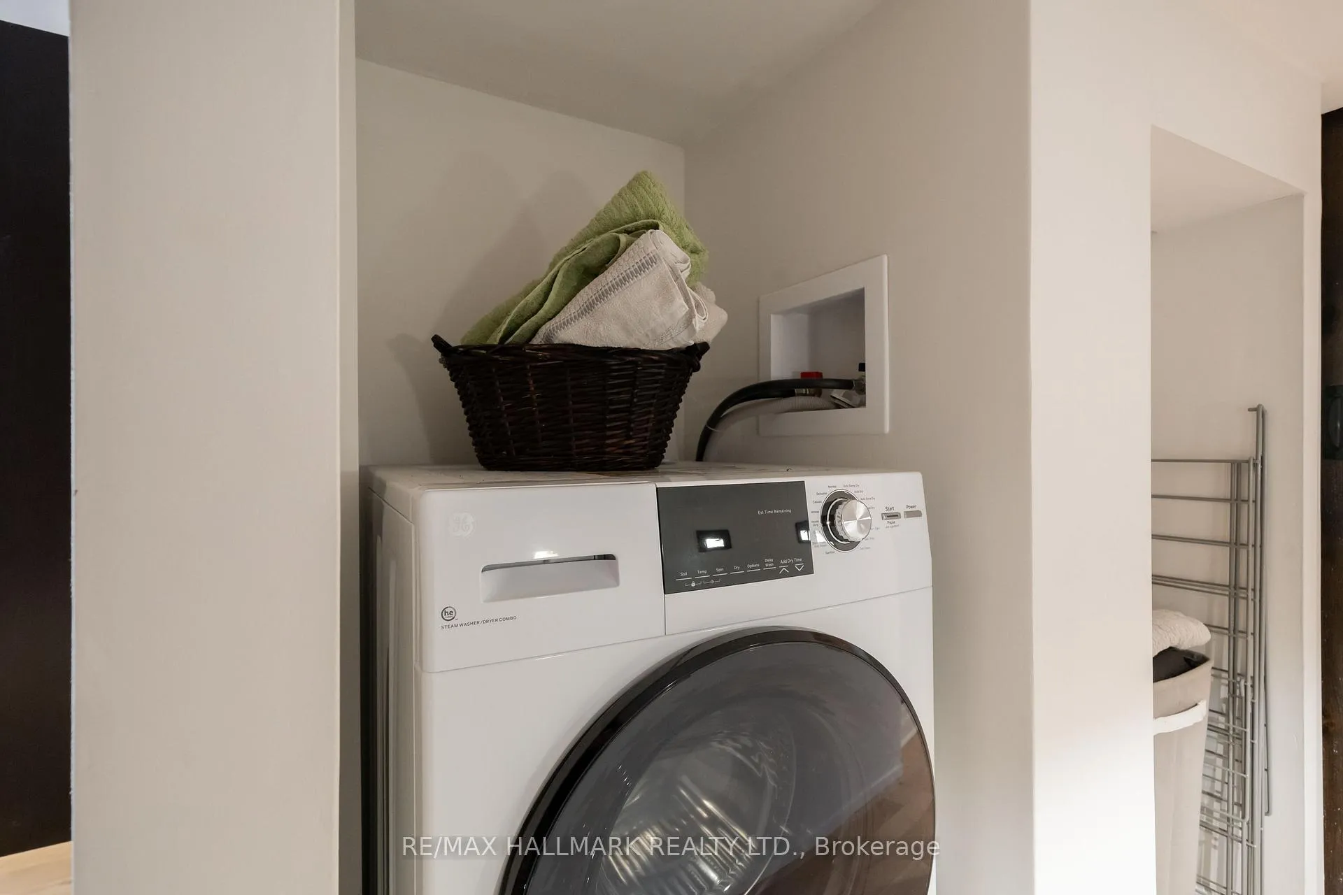 Photo 26 of Unit 2/F, 524 Markham Street, Toronto, Palmerston-Little Italy — HOMEH