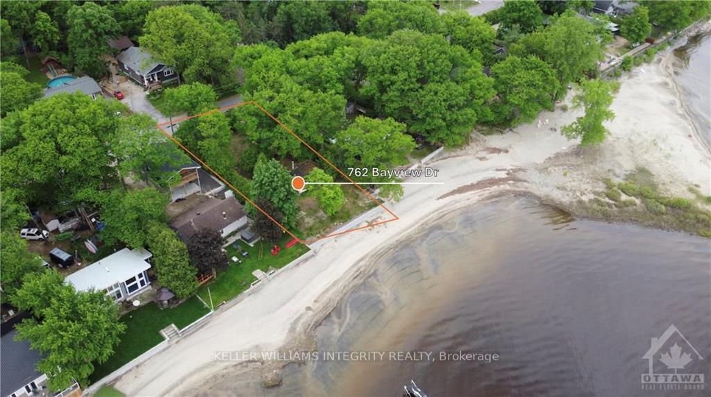 Photo 3 of 762 Bayview Drive, Ottawa, Constance Bay — HOMEH