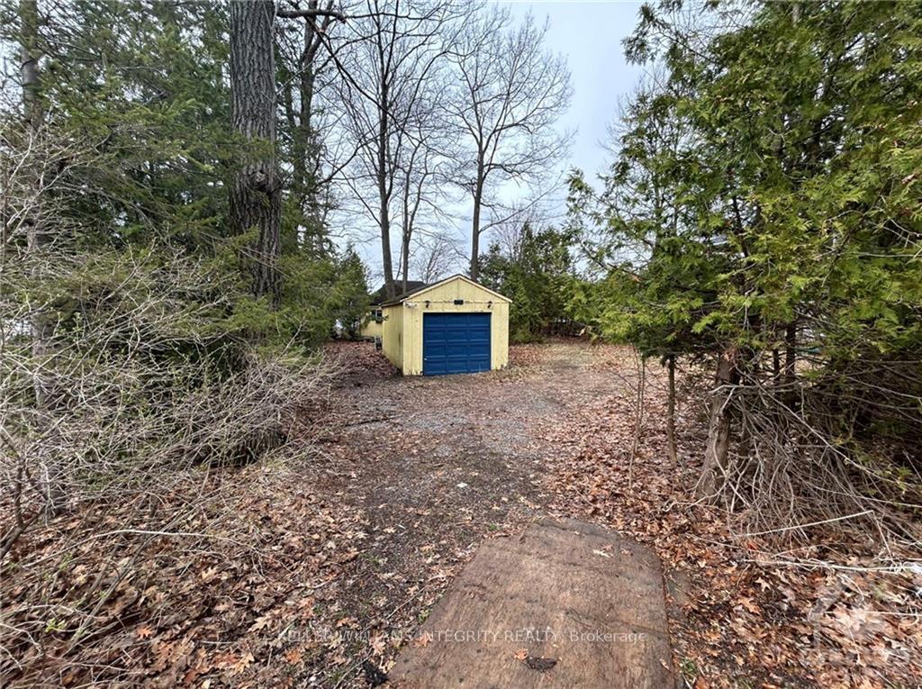 Photo 6 of 762 Bayview Drive, Ottawa, Constance Bay — HOMEH