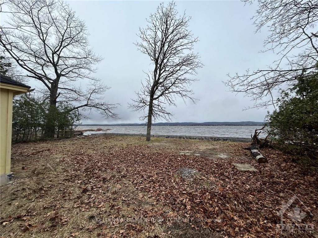 Photo 10 of 762 Bayview Drive, Ottawa, Constance Bay — HOMEH