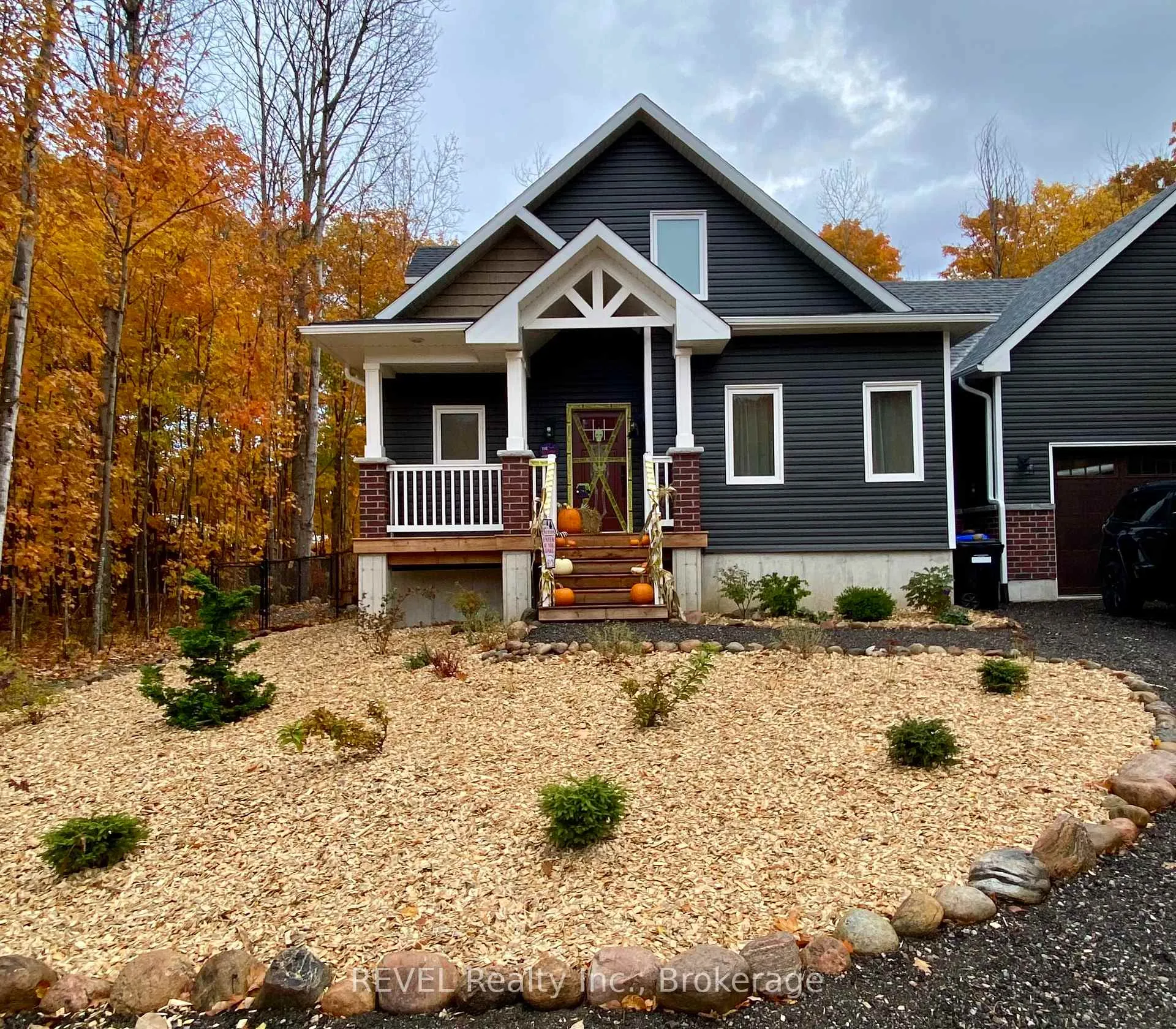 Photo 1 of 7 Wakunda Crescent, Tiny, Rural Tiny — HOMEH