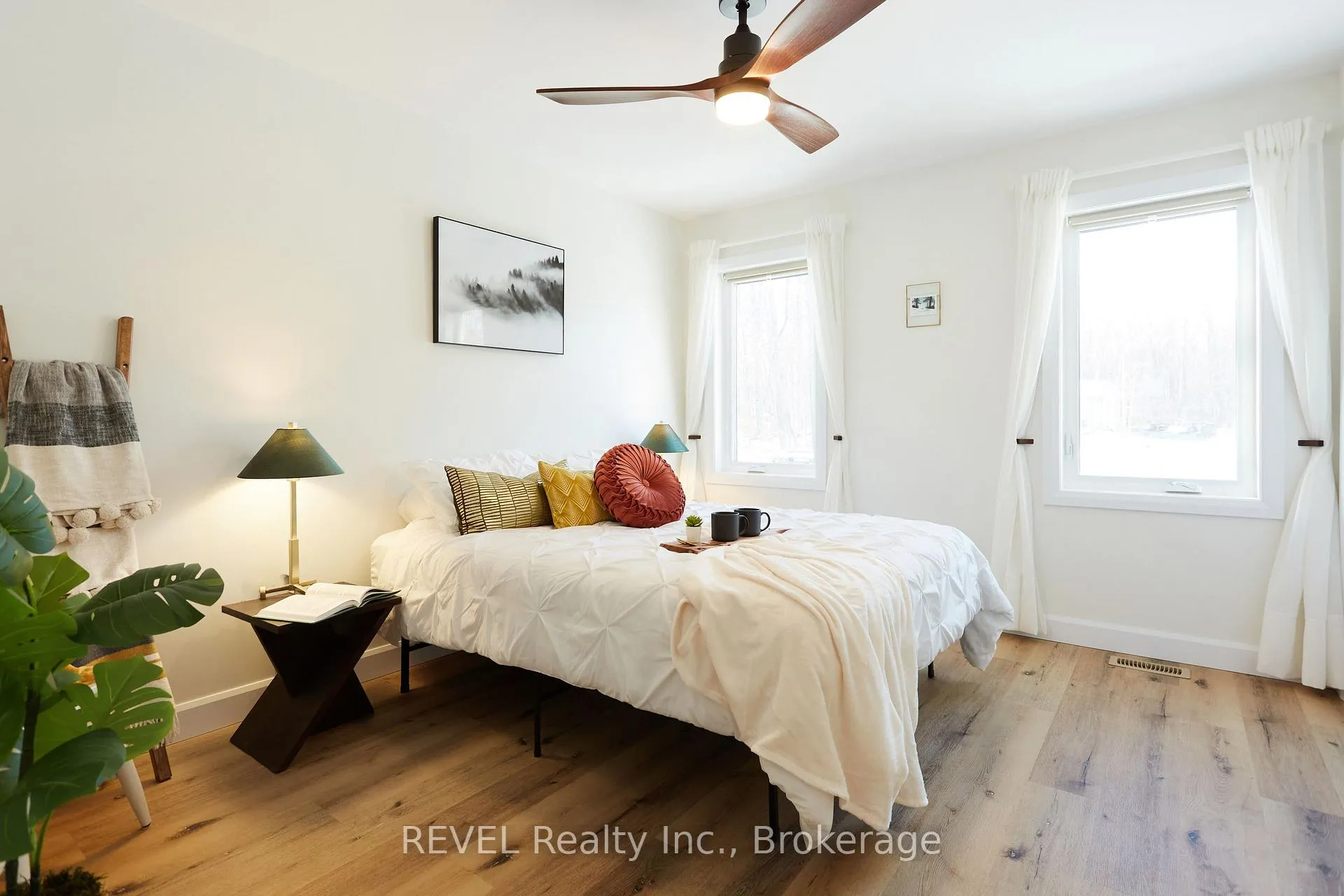 Photo 11 of 7 Wakunda Crescent, Tiny, Rural Tiny — HOMEH