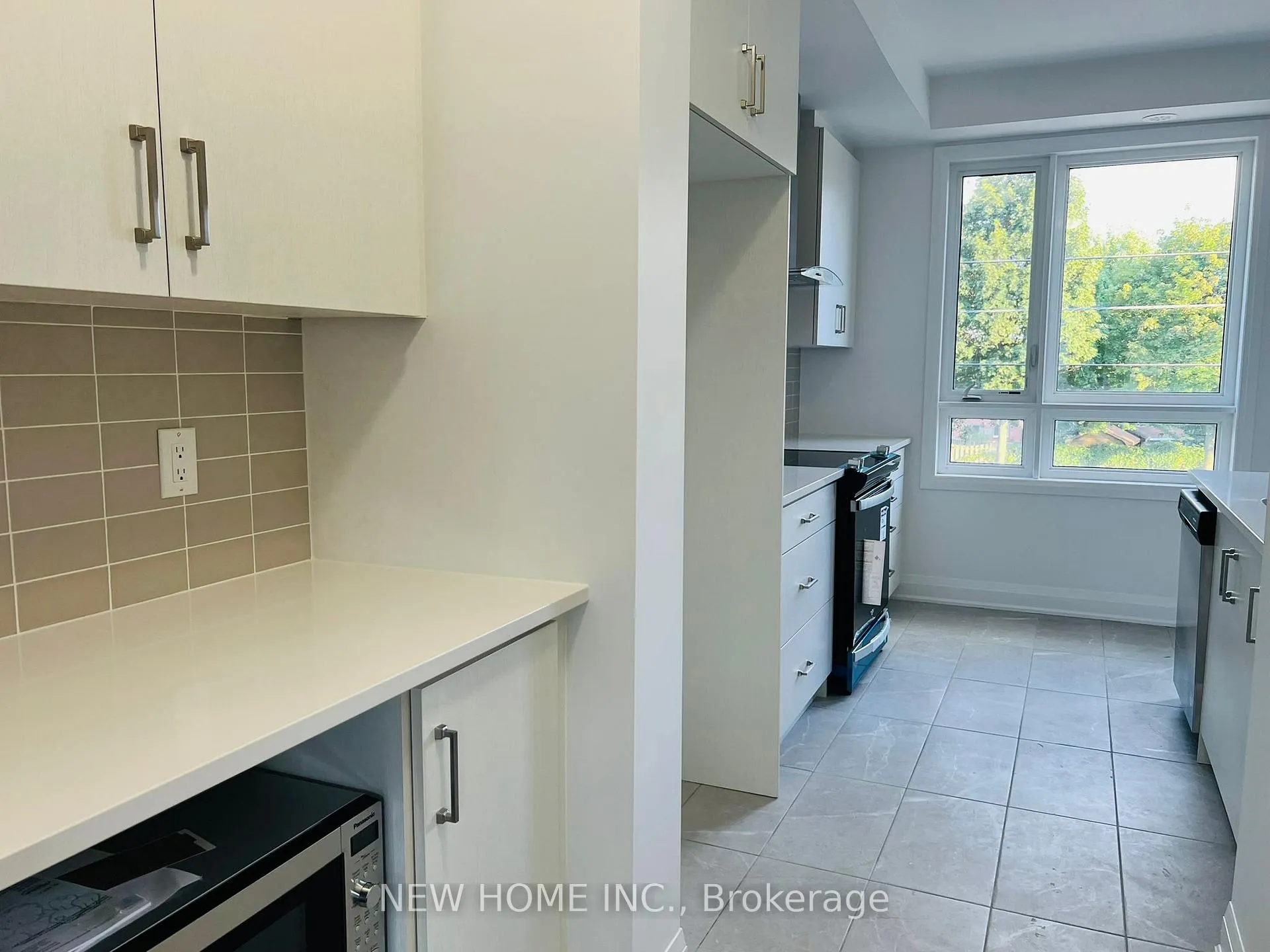 Photo 3 of 50 Carole Bell Way, Markham, Wismer — HOMEH