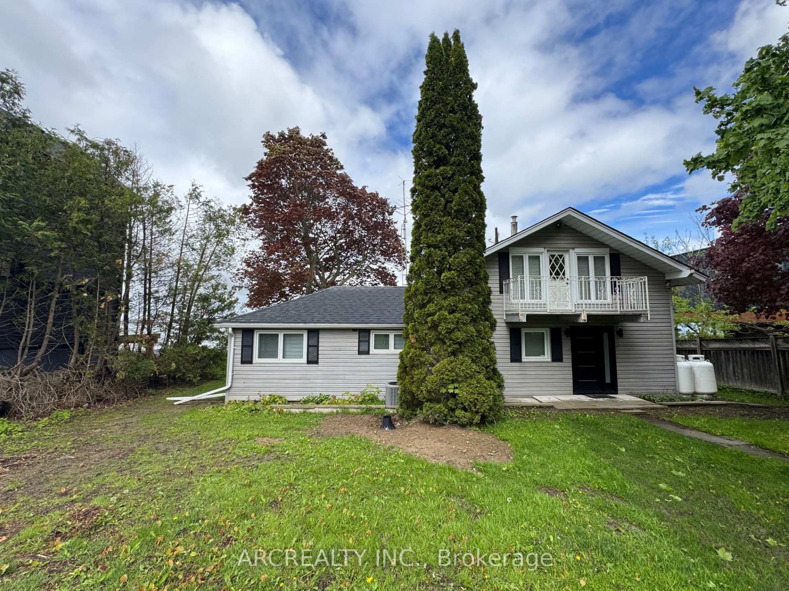 Front of 420 Fralick's Beach Rd