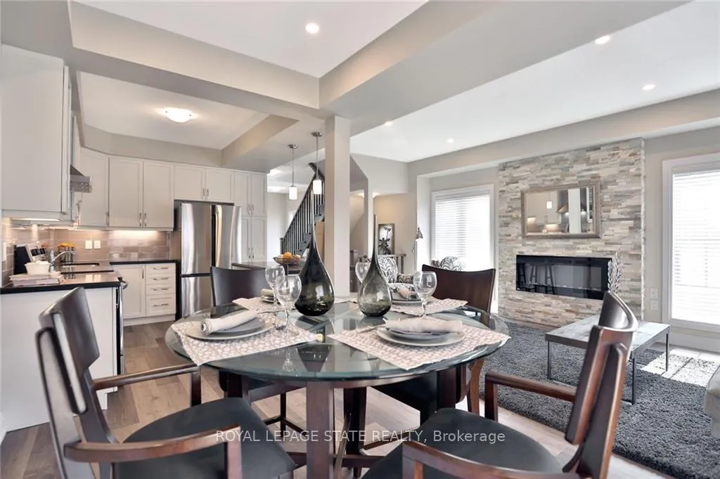 Photo 10 of 1 Garlent Avenue W, Hamilton, Ancaster — HOMEH