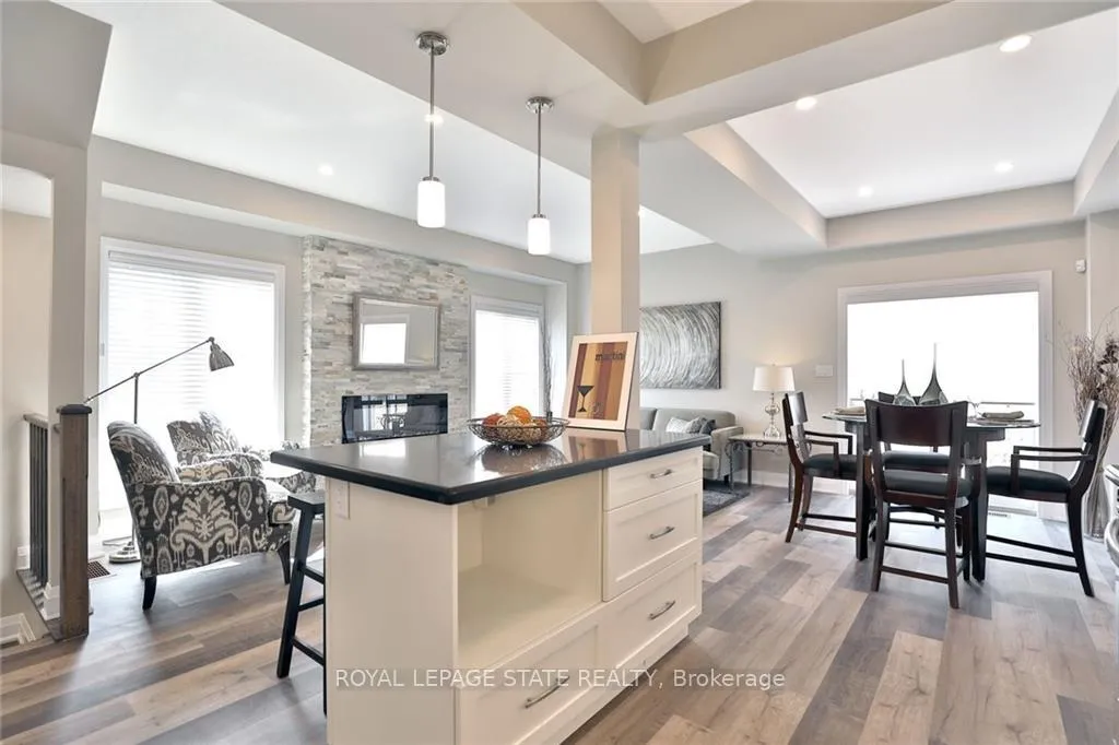 Photo 12 of 1 Garlent Avenue W, Hamilton, Ancaster — HOMEH