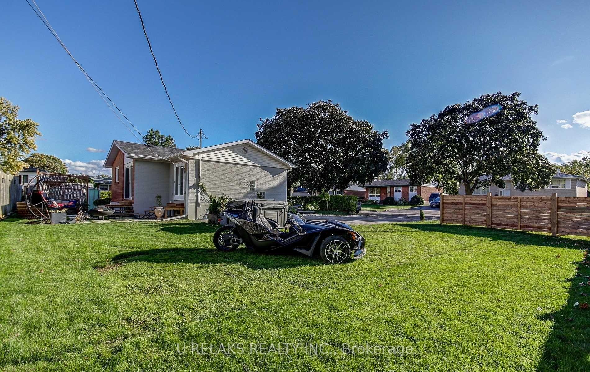 Photo 20 of 405 Melores Drive, Burlington, Appleby — HOMEH