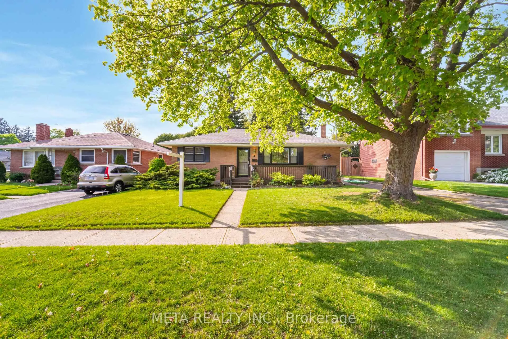 Photo 1 of 4 Greenview Street, Guelph, Grange Road — HOMEH