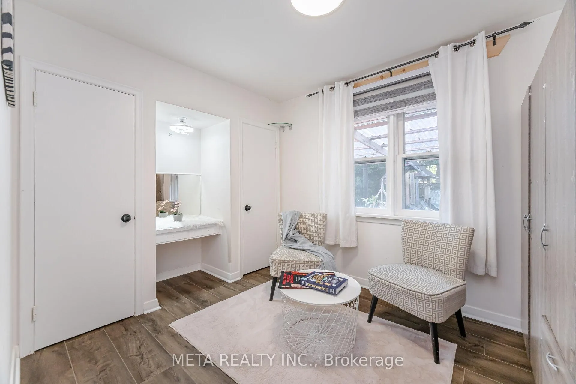 Photo 11 of 4 Greenview Street, Guelph, Grange Road — HOMEH