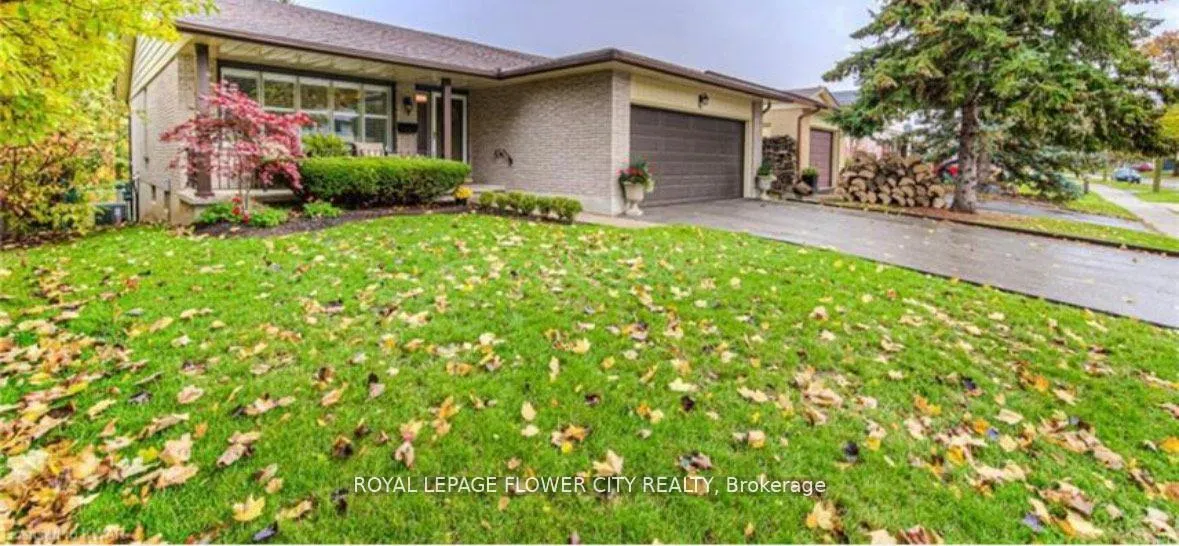 Photo 2 of 160 Westheights Drive, Kitchener — HOMEH