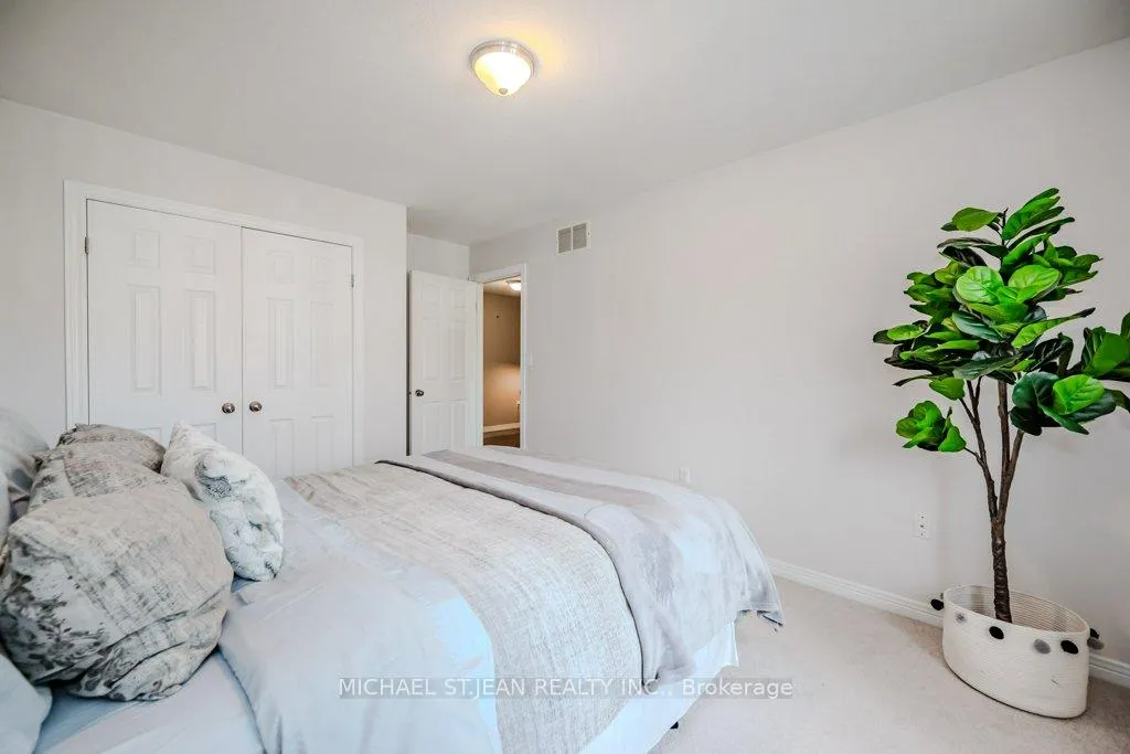 Photo 26 of 54 Geranium Avenue, Hamilton, Rural Glanbrook — HOMEH