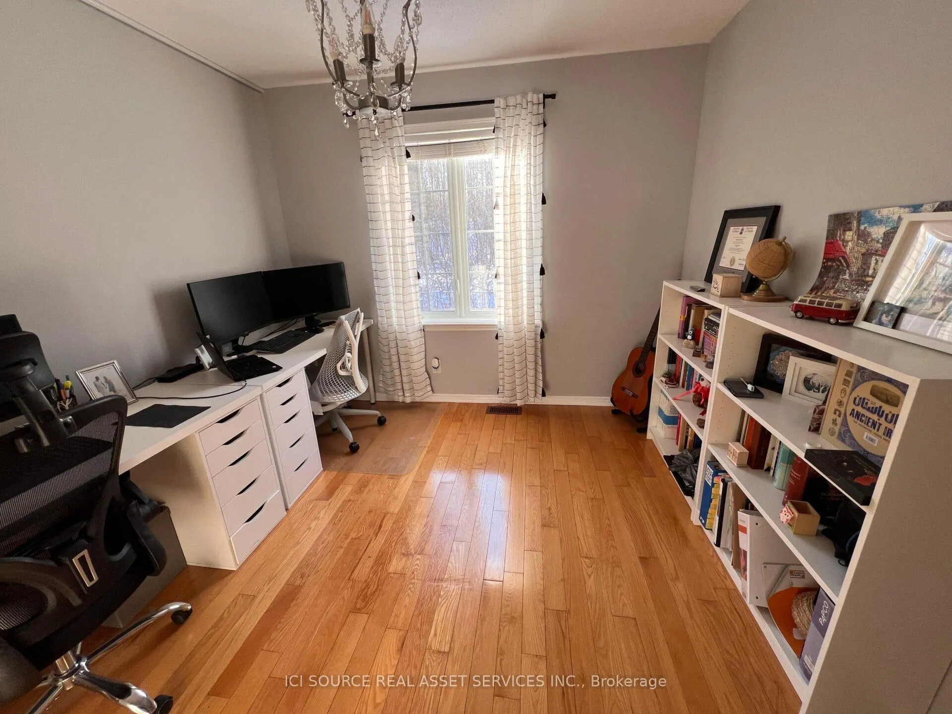 Photo 6 of 127 Gladeview Private, Ottawa, Upper Hunt Club — HOMEH