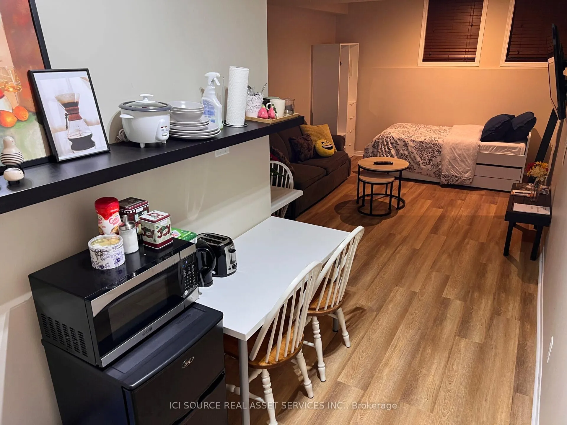 Photo 21 of 127 Gladeview Private, Ottawa, Upper Hunt Club — HOMEH