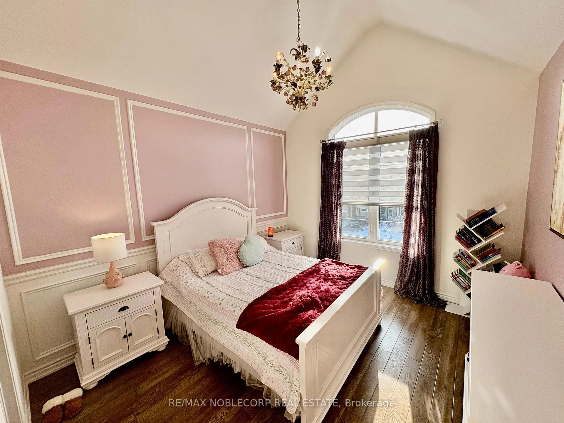 Photo 21 of 80 Pierre Berton Boulevard, Vaughan, Kleinburg — HOMEH
