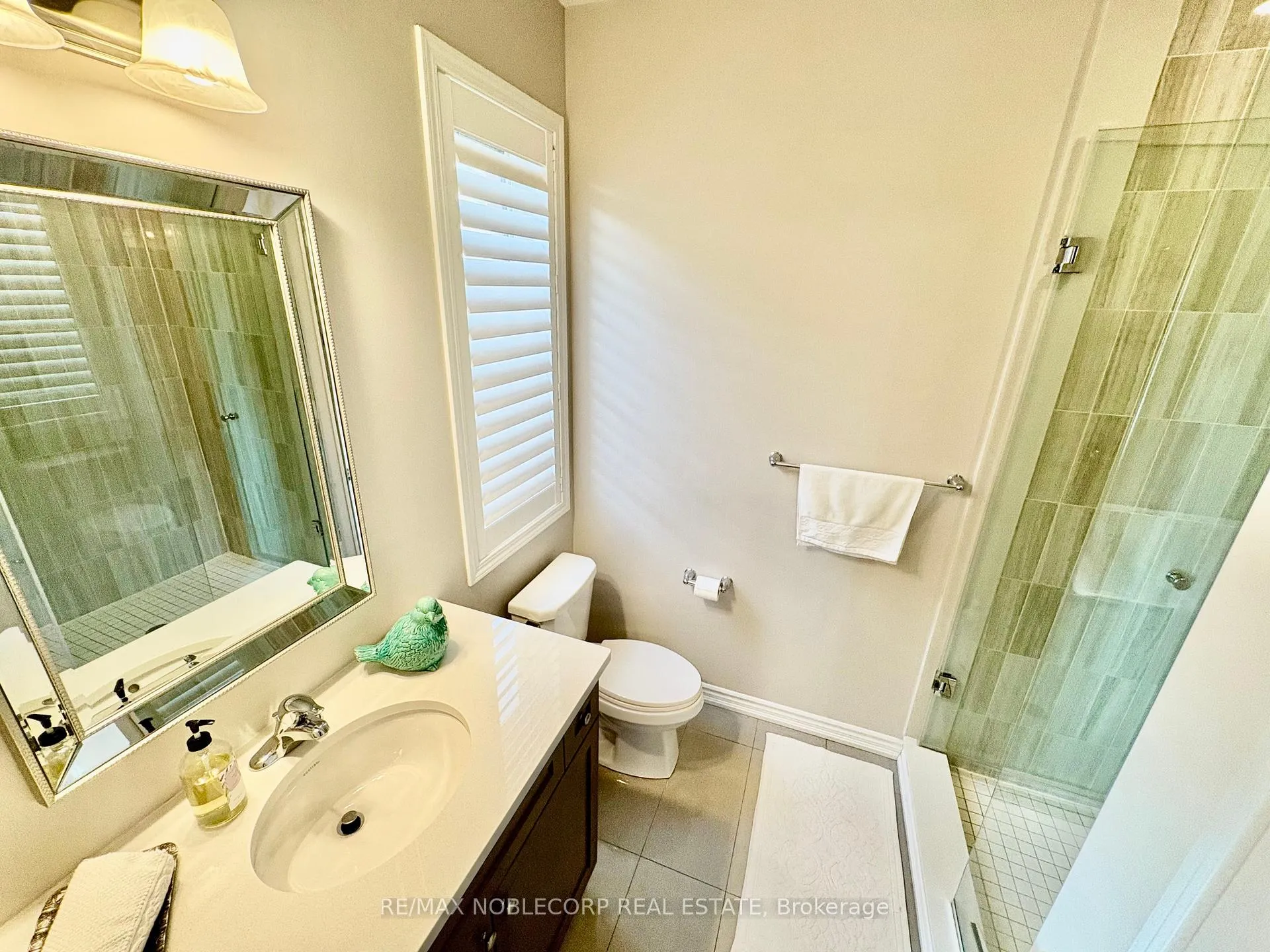 Photo 28 of 80 Pierre Berton Boulevard, Vaughan, Kleinburg — HOMEH