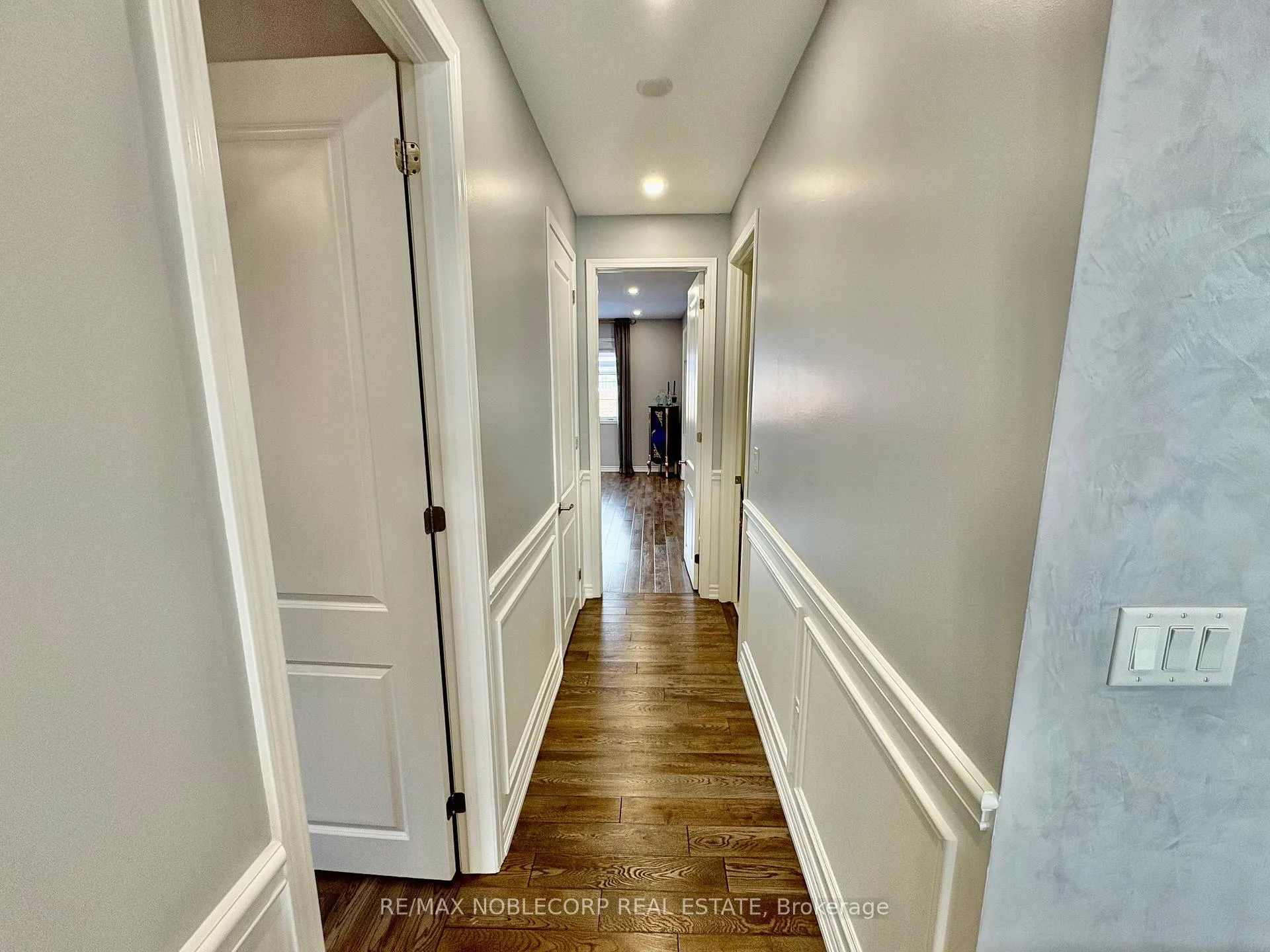 Photo 29 of 80 Pierre Berton Boulevard, Vaughan, Kleinburg — HOMEH