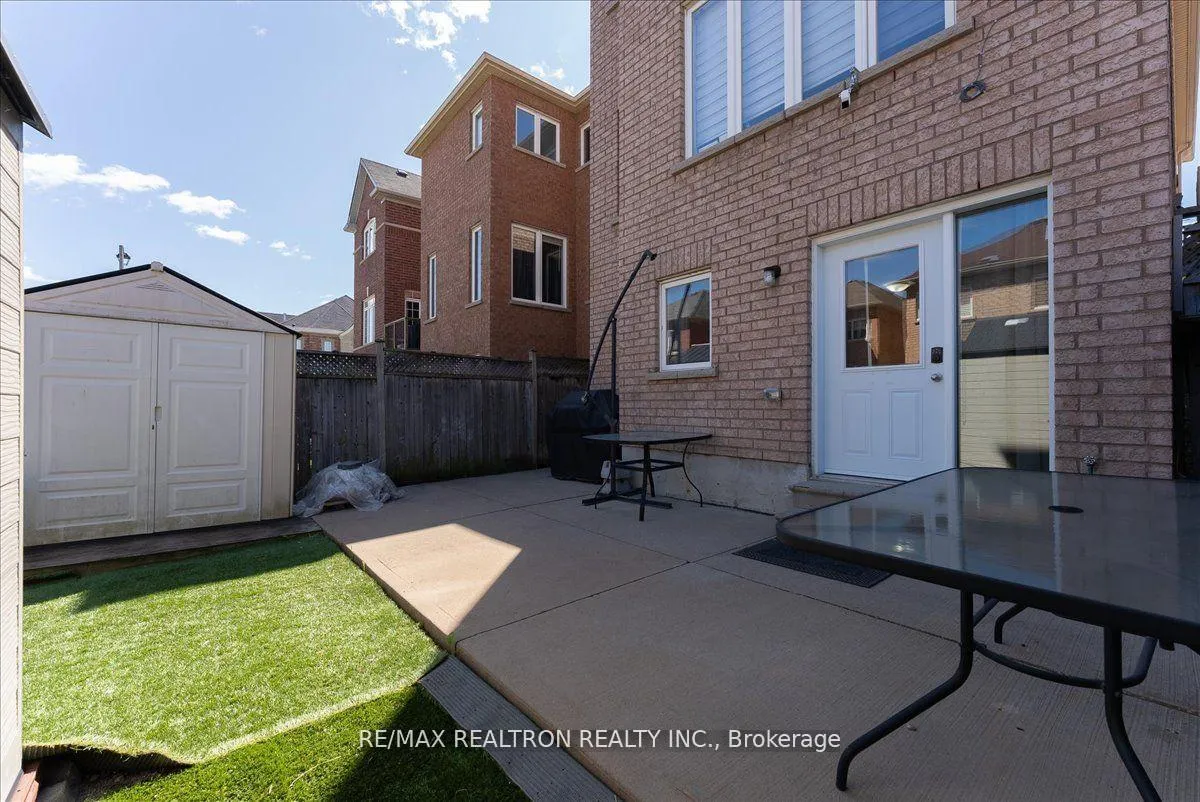 Photo 3 of Unit bsmnt, 118 Catalpa Crescent, Vaughan, Patterson — HOMEH