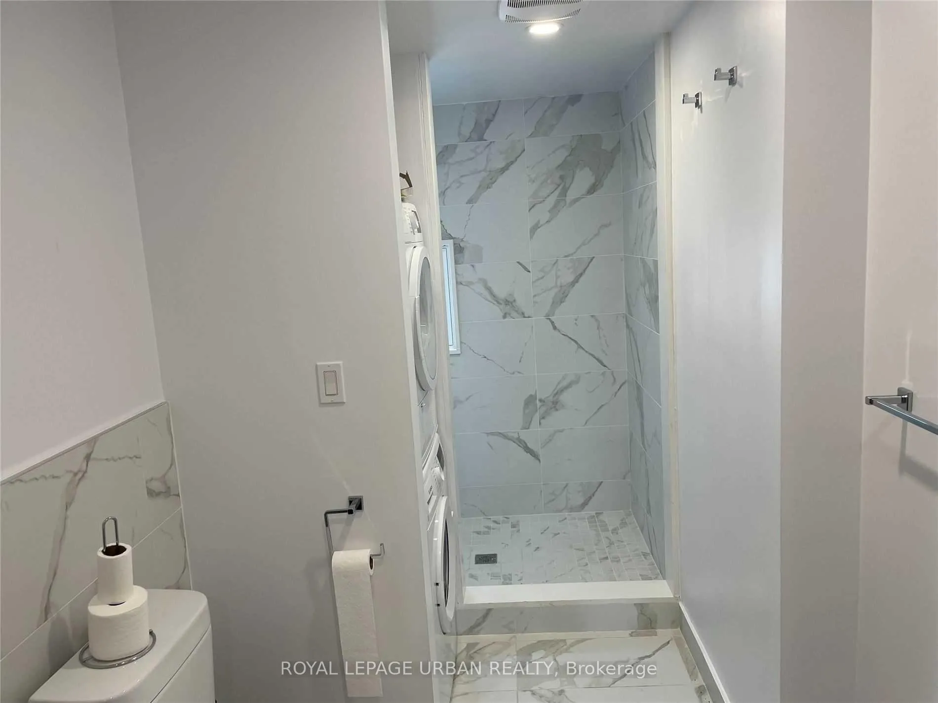 Photo 8 of Unit Unit 1, 460 Danforth Avenue, Toronto, Danforth — HOMEH