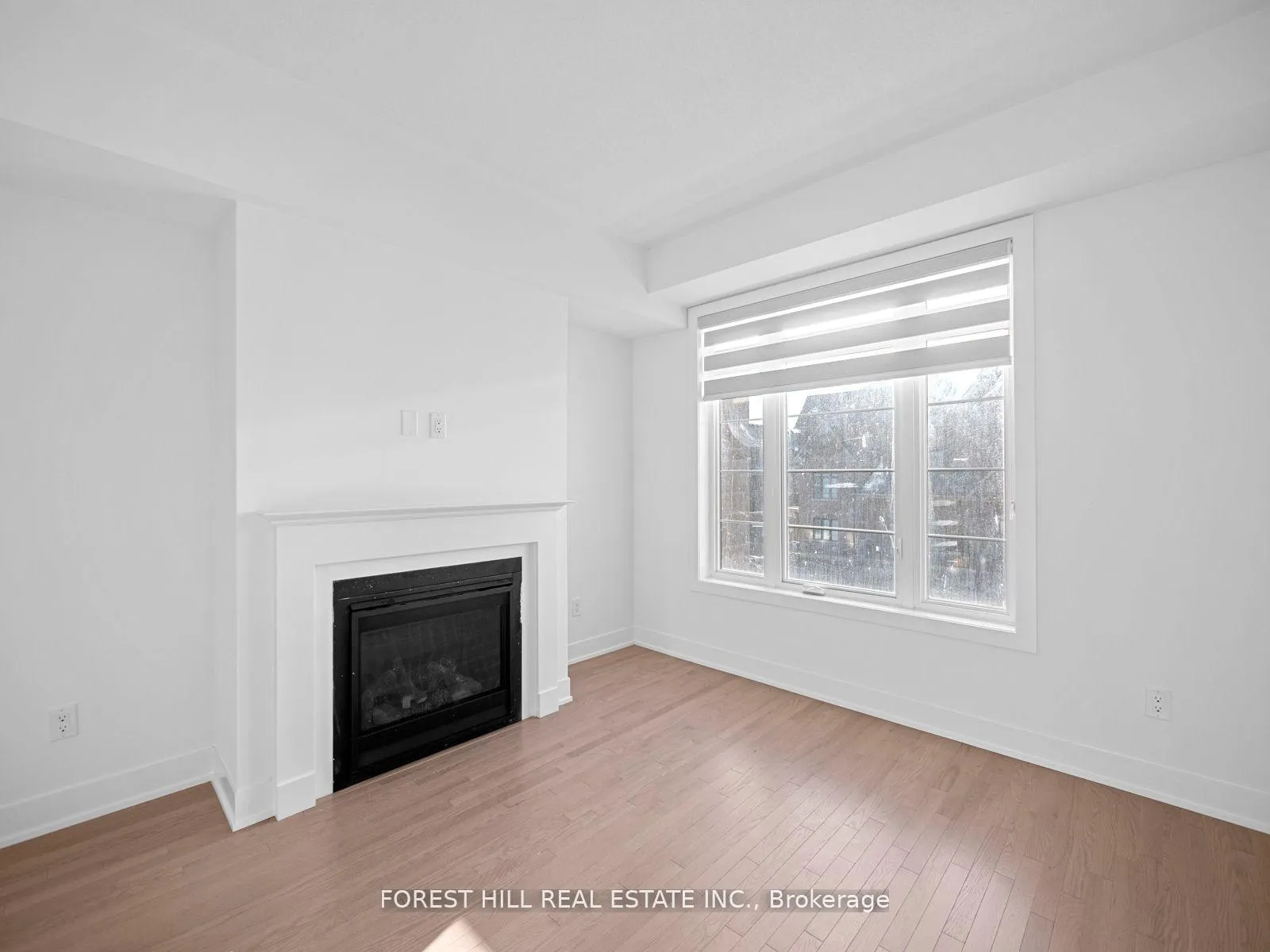 Photo 14 of 5 Elkington Crescent, Whitby, Rural Whitby — HOMEH