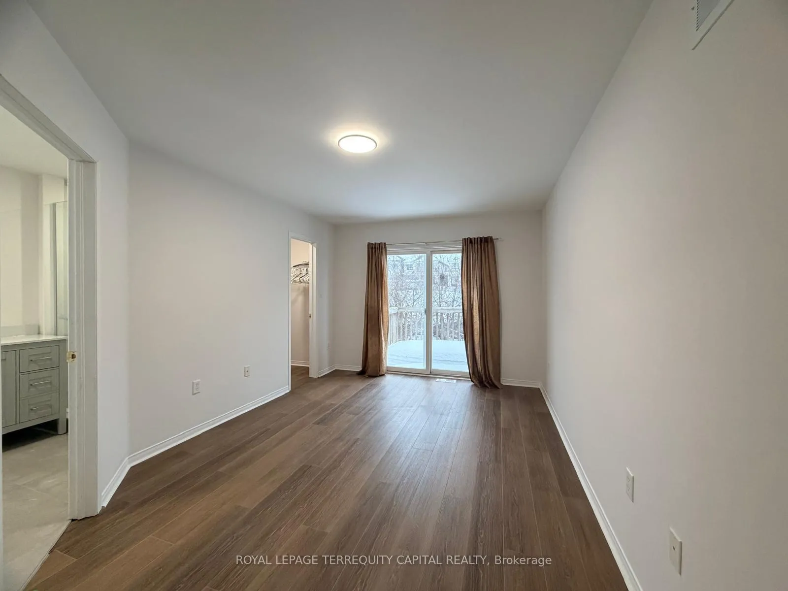 Photo 6 of Unit Upper, 31 Seline Crescent, Barrie, Painswick South — HOMEH