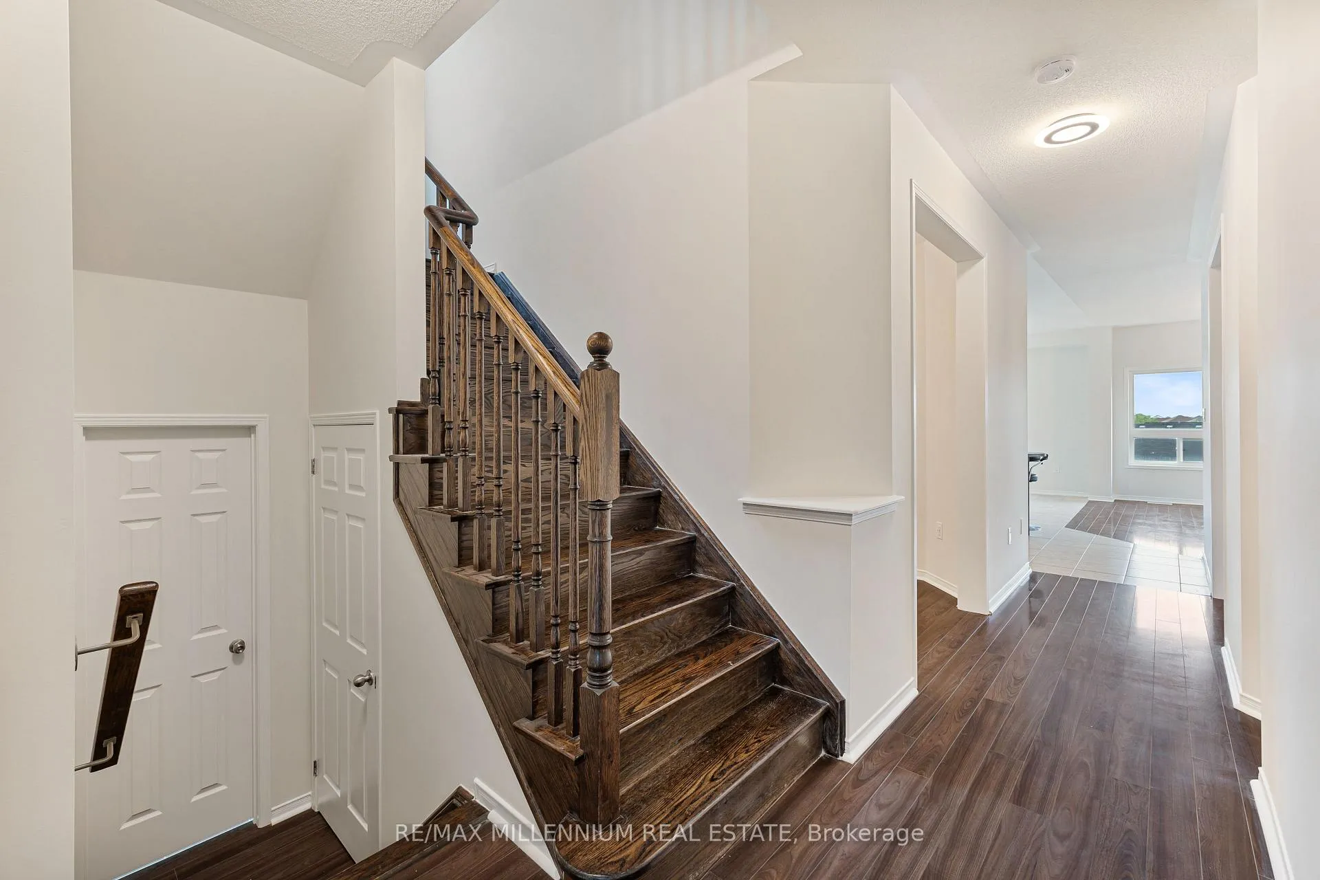 Photo 2 of 1796 Finkle Drive, Oshawa, Taunton — HOMEH