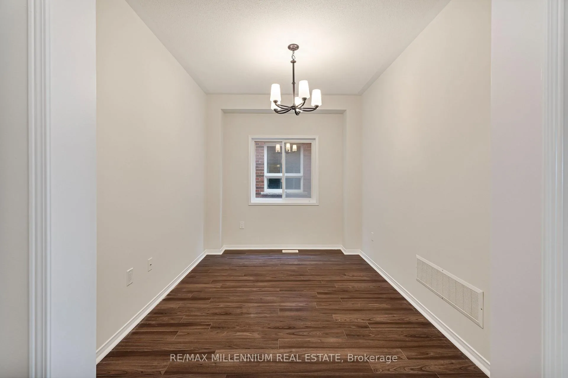 Photo 16 of 1796 Finkle Drive, Oshawa, Taunton — HOMEH
