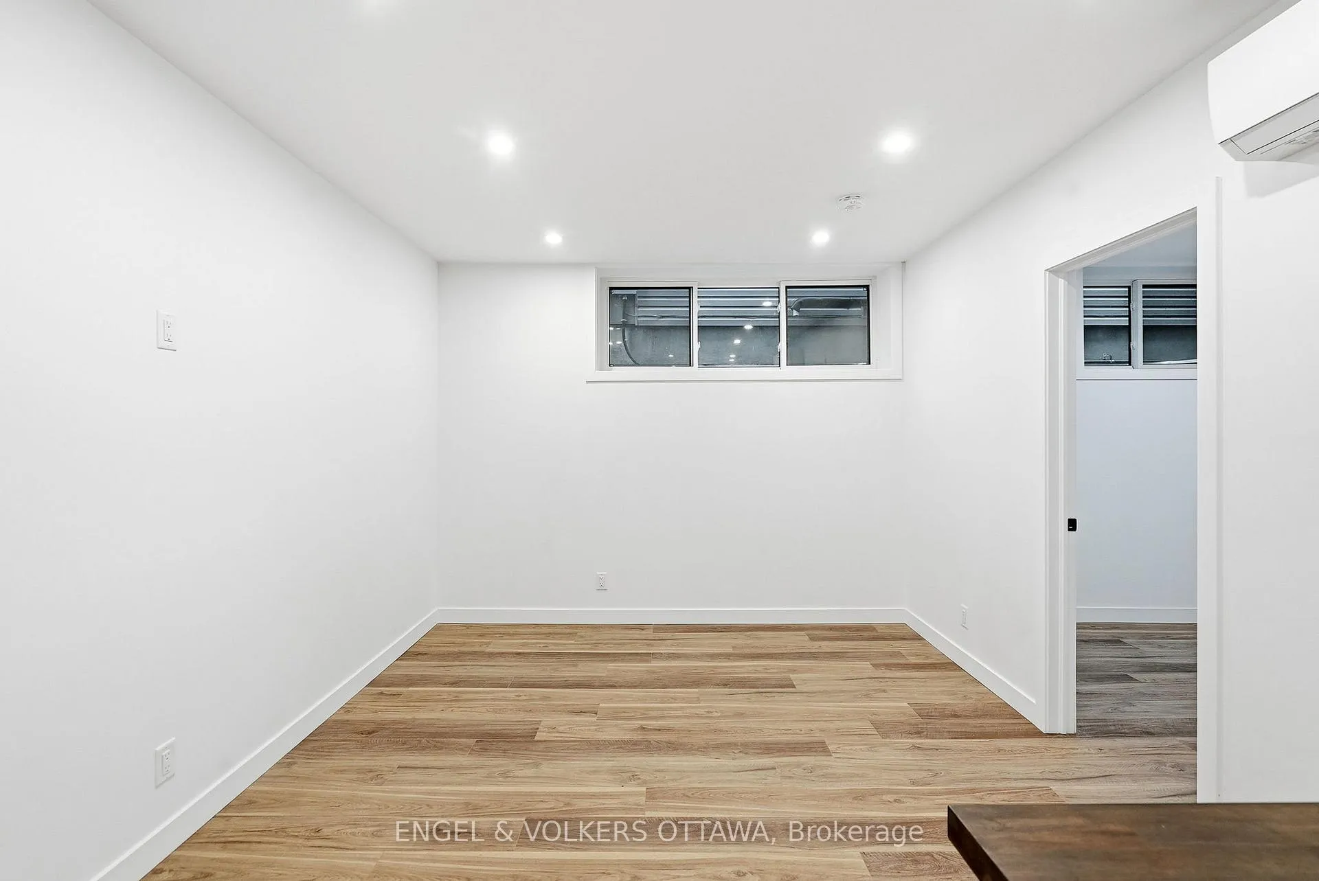 Photo 8 of Unit D, 324 Frontenac Street, Ottawa, Vanier — HOMEH