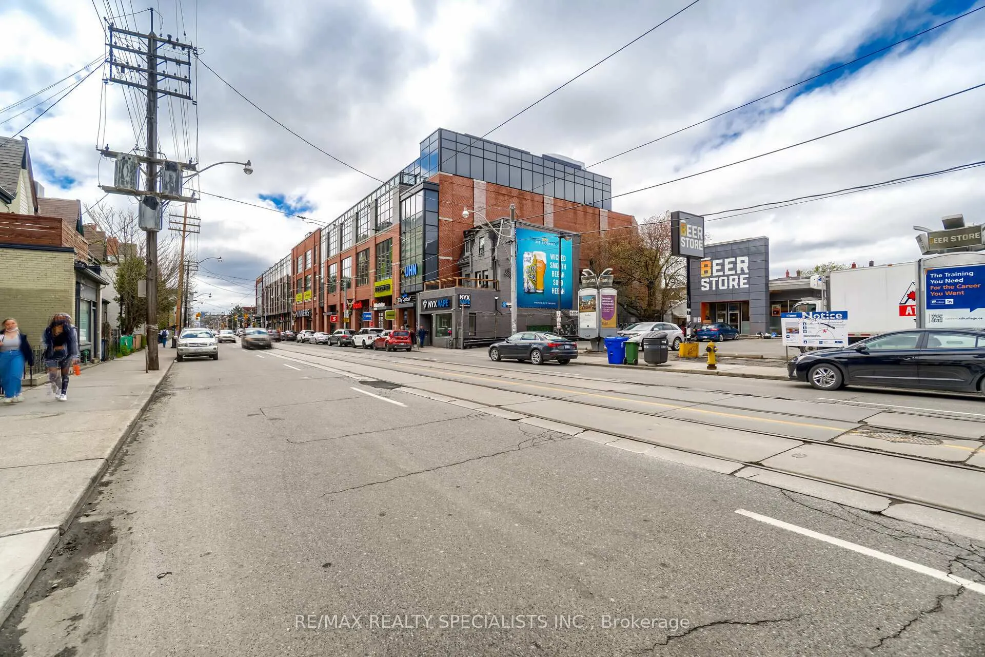 Photo 34 of Unit 3, 450 Bathurst Street, Toronto, Trinity-Bellwoods — HOMEH