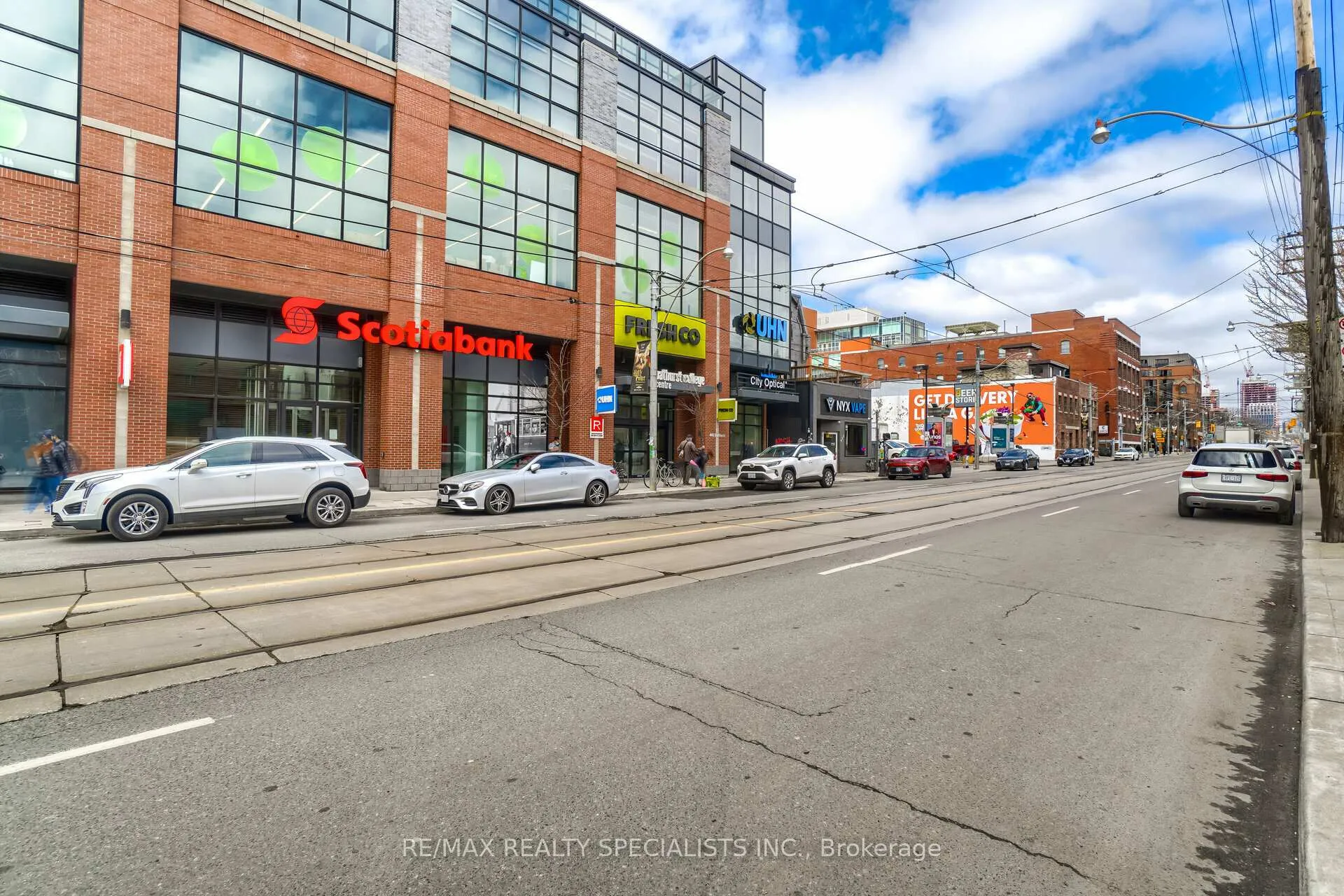 Photo 86 of Unit 3, 450 Bathurst Street, Toronto, Trinity-Bellwoods — HOMEH