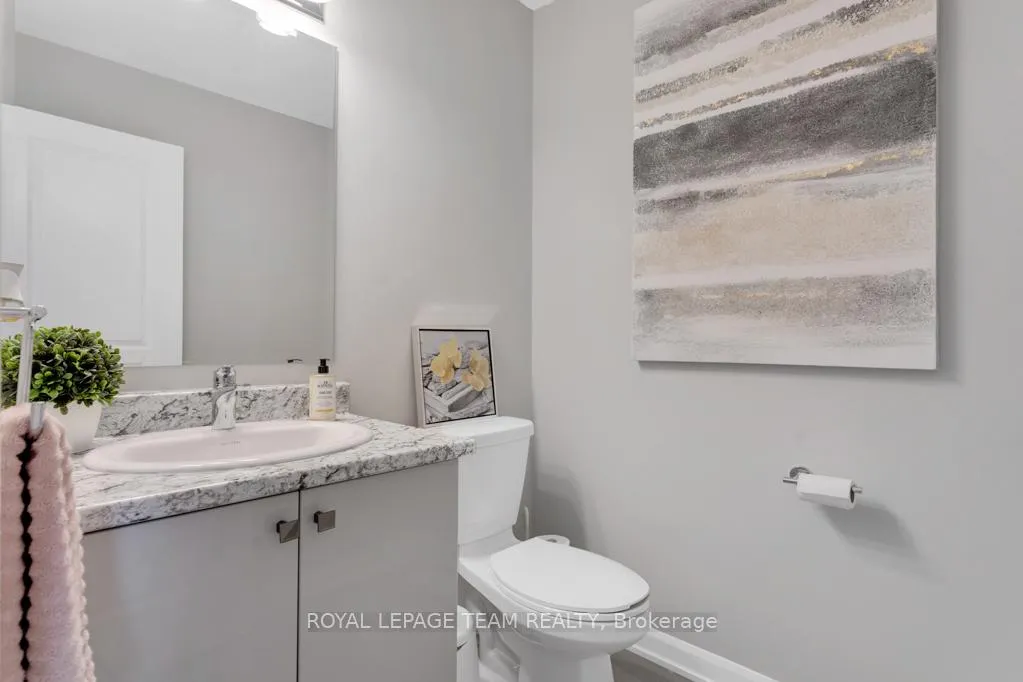 Photo 4 of 2030 Caltra Crescent, Ottawa, Barrhaven - Half Moon Bay — HOMEH