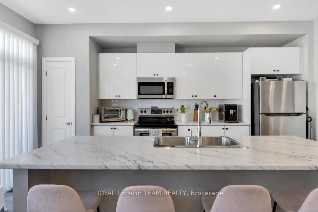Photo 14 of 2030 Caltra Crescent, Ottawa, Barrhaven - Half Moon Bay — HOMEH