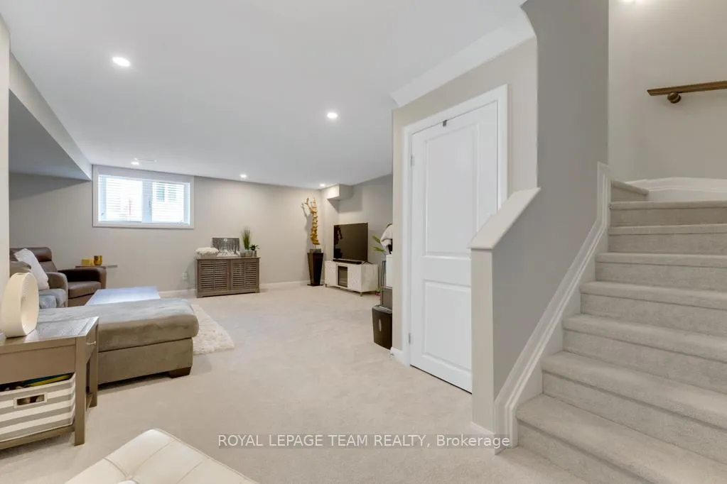 Photo 22 of 2030 Caltra Crescent, Ottawa, Barrhaven - Half Moon Bay — HOMEH