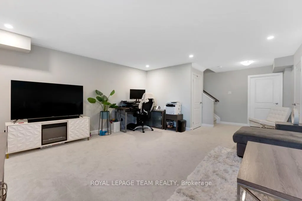 Photo 24 of 2030 Caltra Crescent, Ottawa, Barrhaven - Half Moon Bay — HOMEH