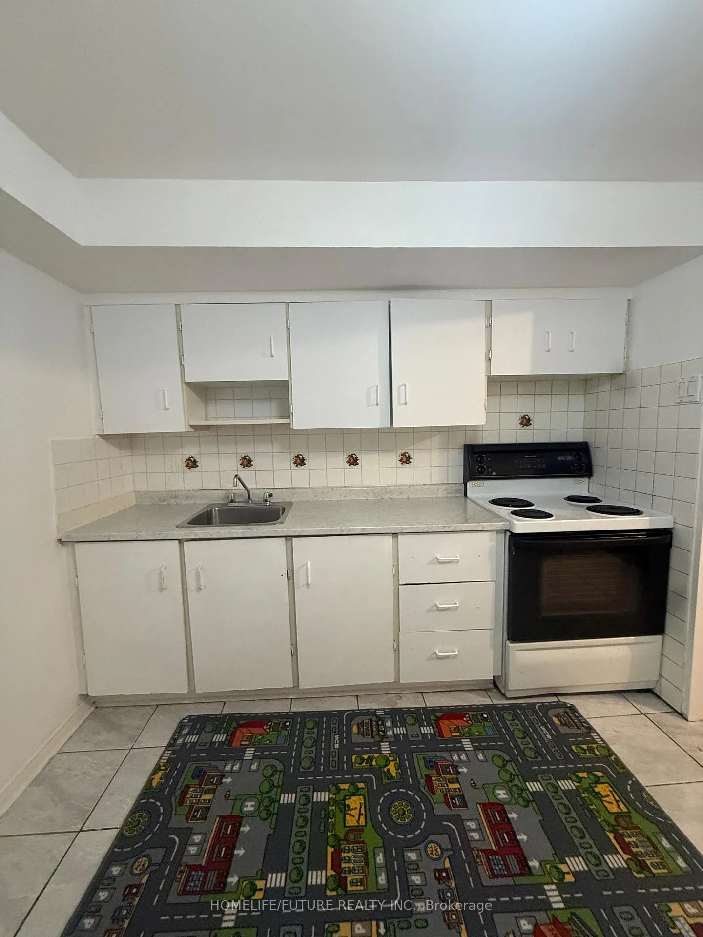 Photo 5 of Unit Bsmt, 1597 Harrowsmith Court, Pickering, Brock Ridge — HOMEH