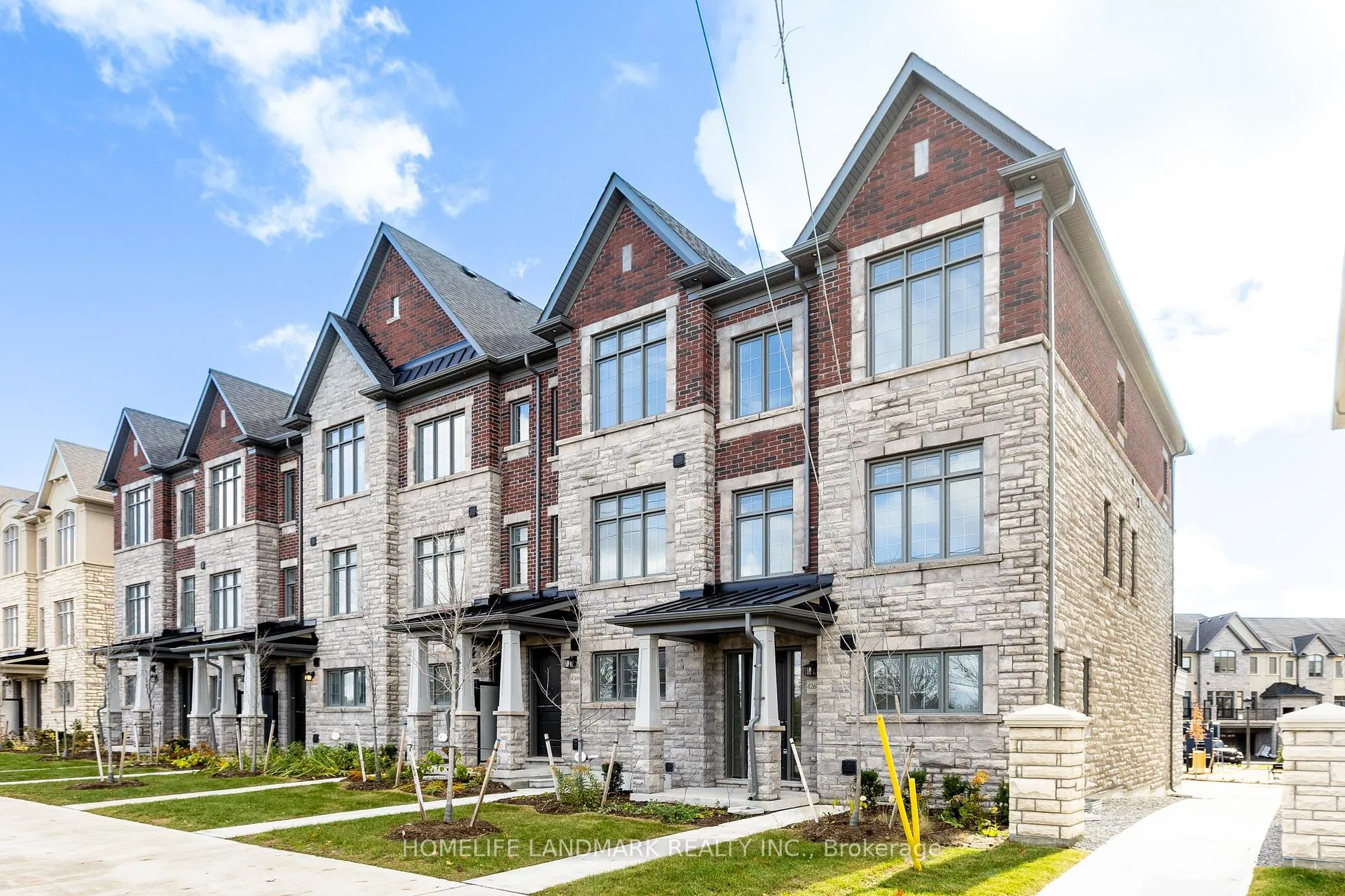 Photo 4 of 4267 Major Mackenzie Drive E, Markham, Angus Glen — HOMEH