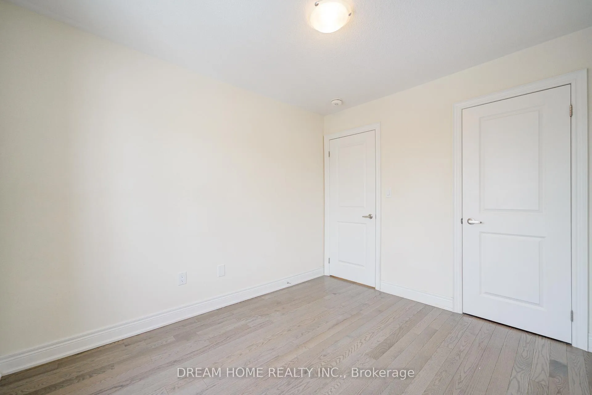 Photo 14 of 22 Thomas Hope Lane, Markham, Cedarwood — HOMEH