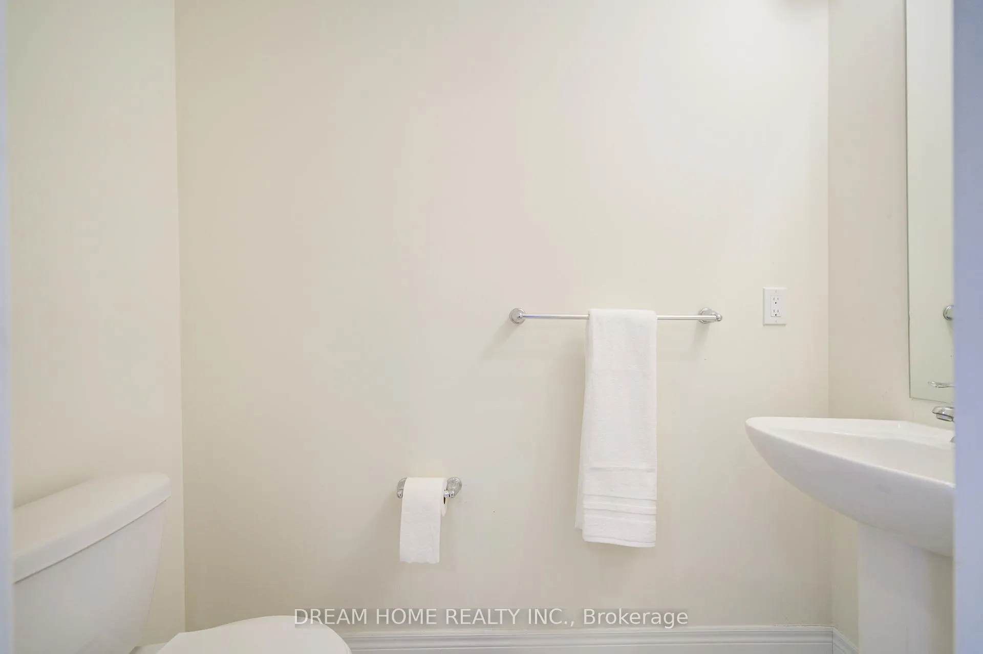 Photo 26 of 22 Thomas Hope Lane, Markham, Cedarwood — HOMEH