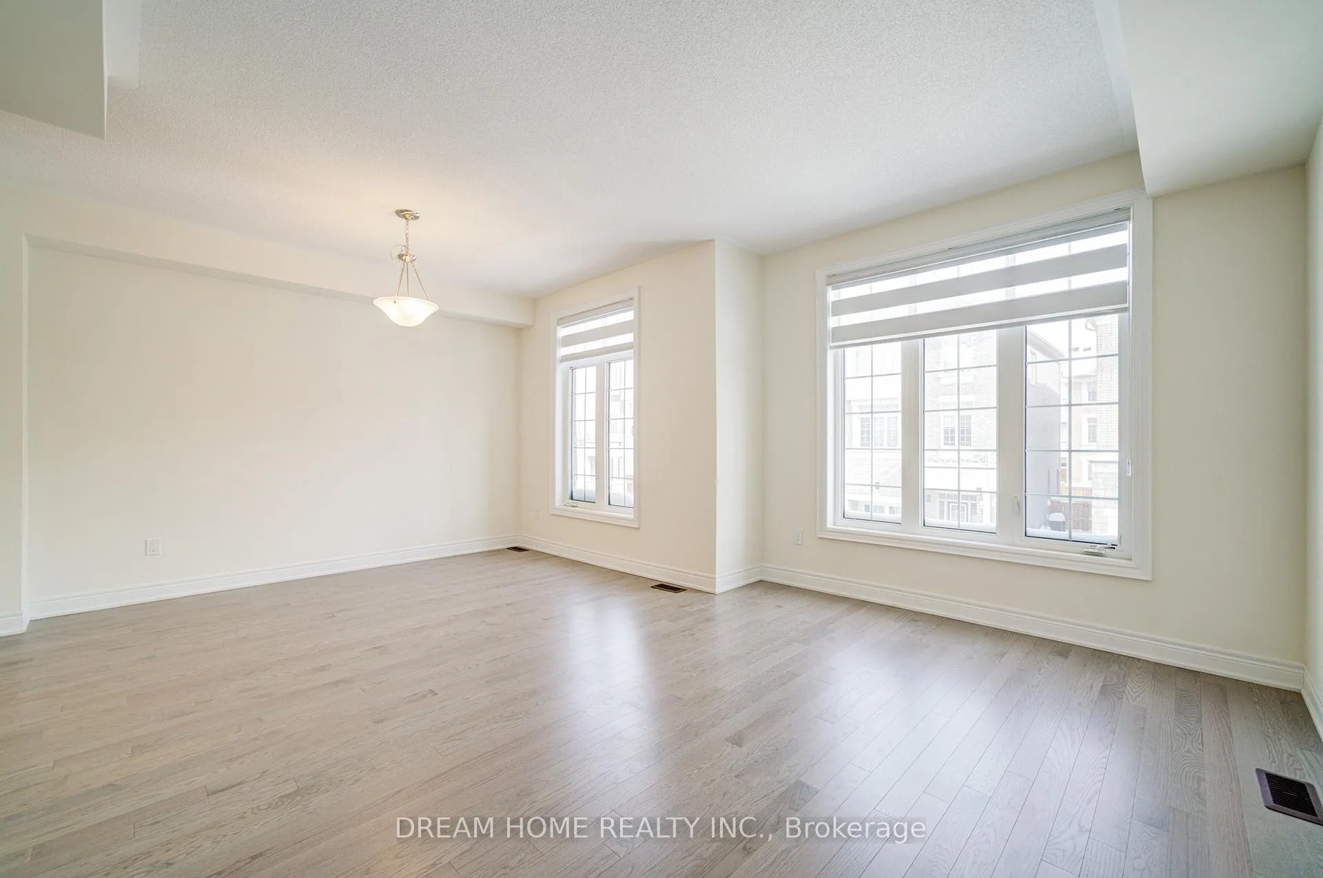 Photo 29 of 22 Thomas Hope Lane, Markham, Cedarwood — HOMEH