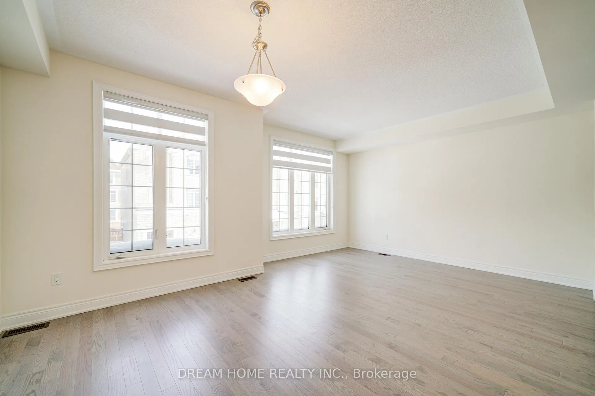 Photo 31 of 22 Thomas Hope Lane, Markham, Cedarwood — HOMEH