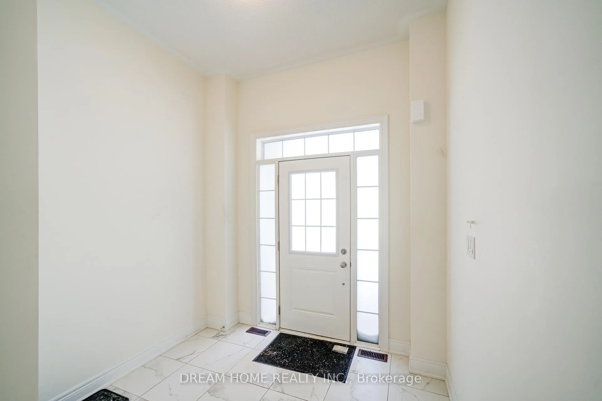 Photo 39 of 22 Thomas Hope Lane, Markham, Cedarwood — HOMEH