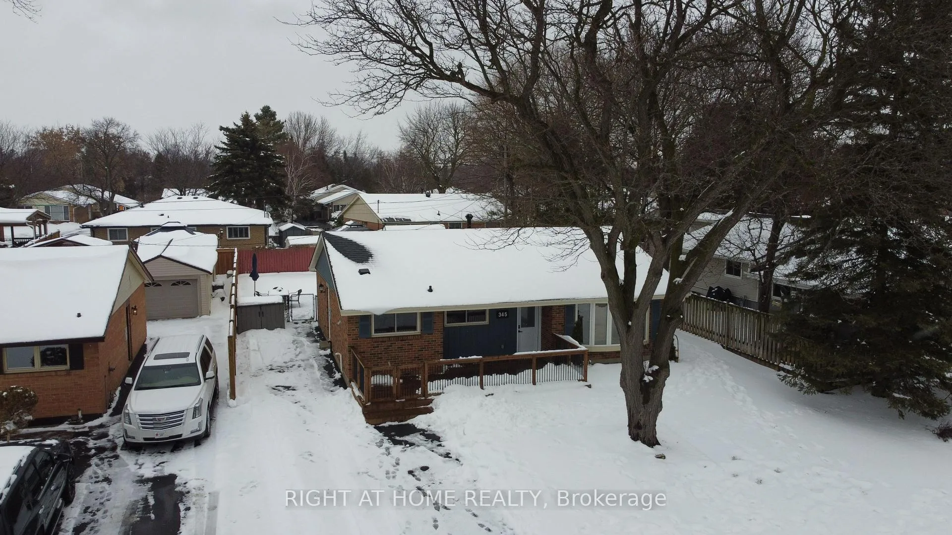 Photo 34 of 345 Maplewood Crescent, Milton, Old Milton — HOMEH