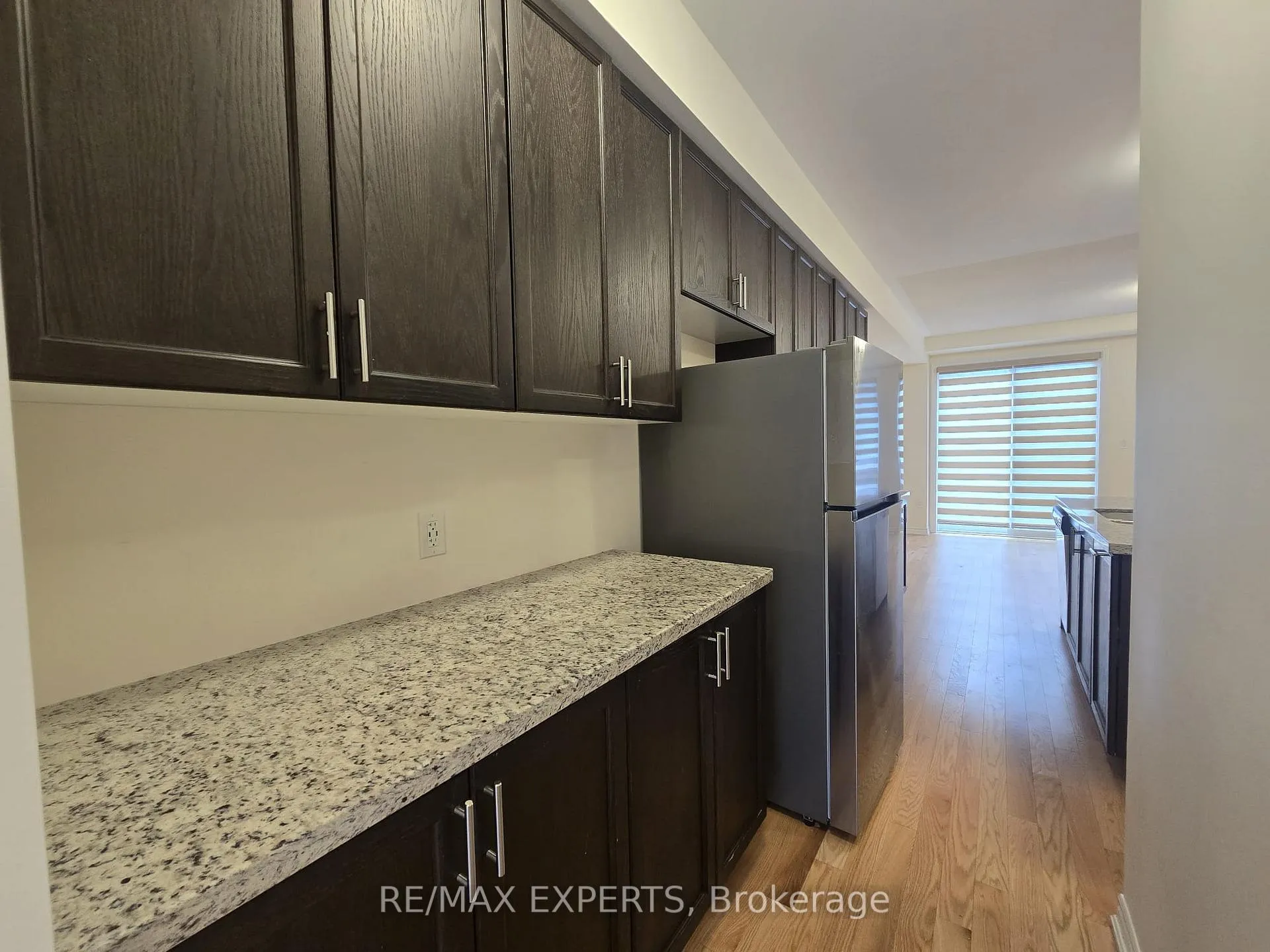 Photo 12 of 36 Lake Trail Way, Whitby, Brooklin — HOMEH