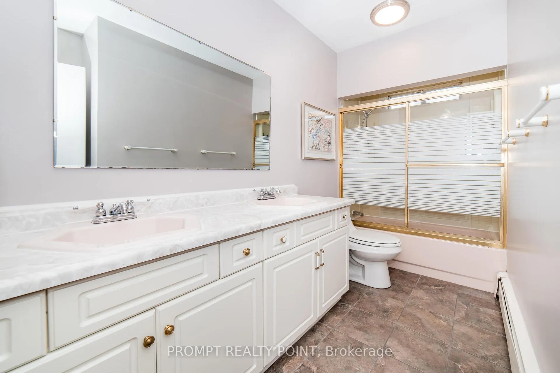 Photo 19 of 637 Breezy Drive, Pickering, West Shore — HOMEH