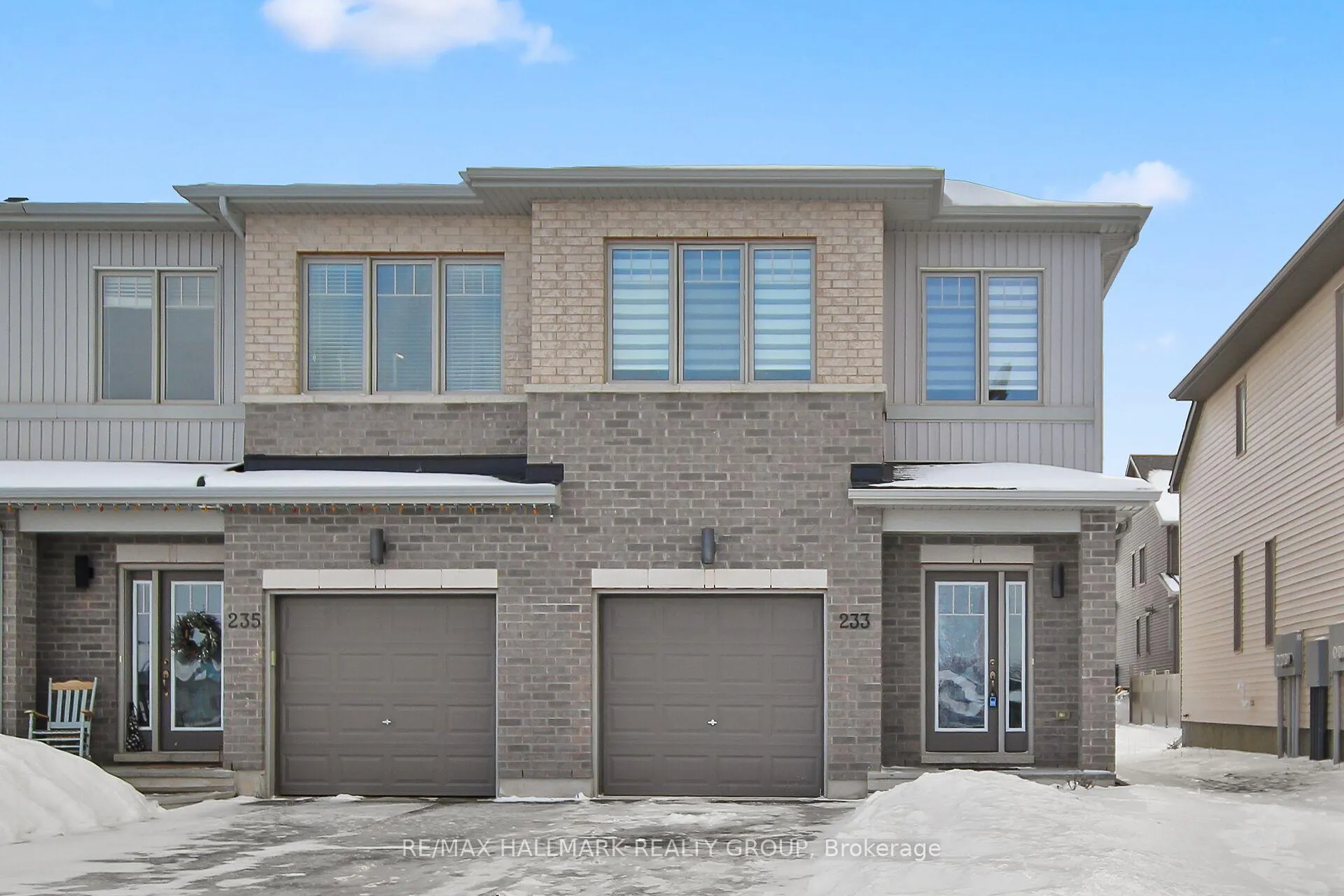 Photo 2 of 233 Pingwi Place, Ottawa, Blossom Park/Kemp Park/Findlay Creek — HOMEH