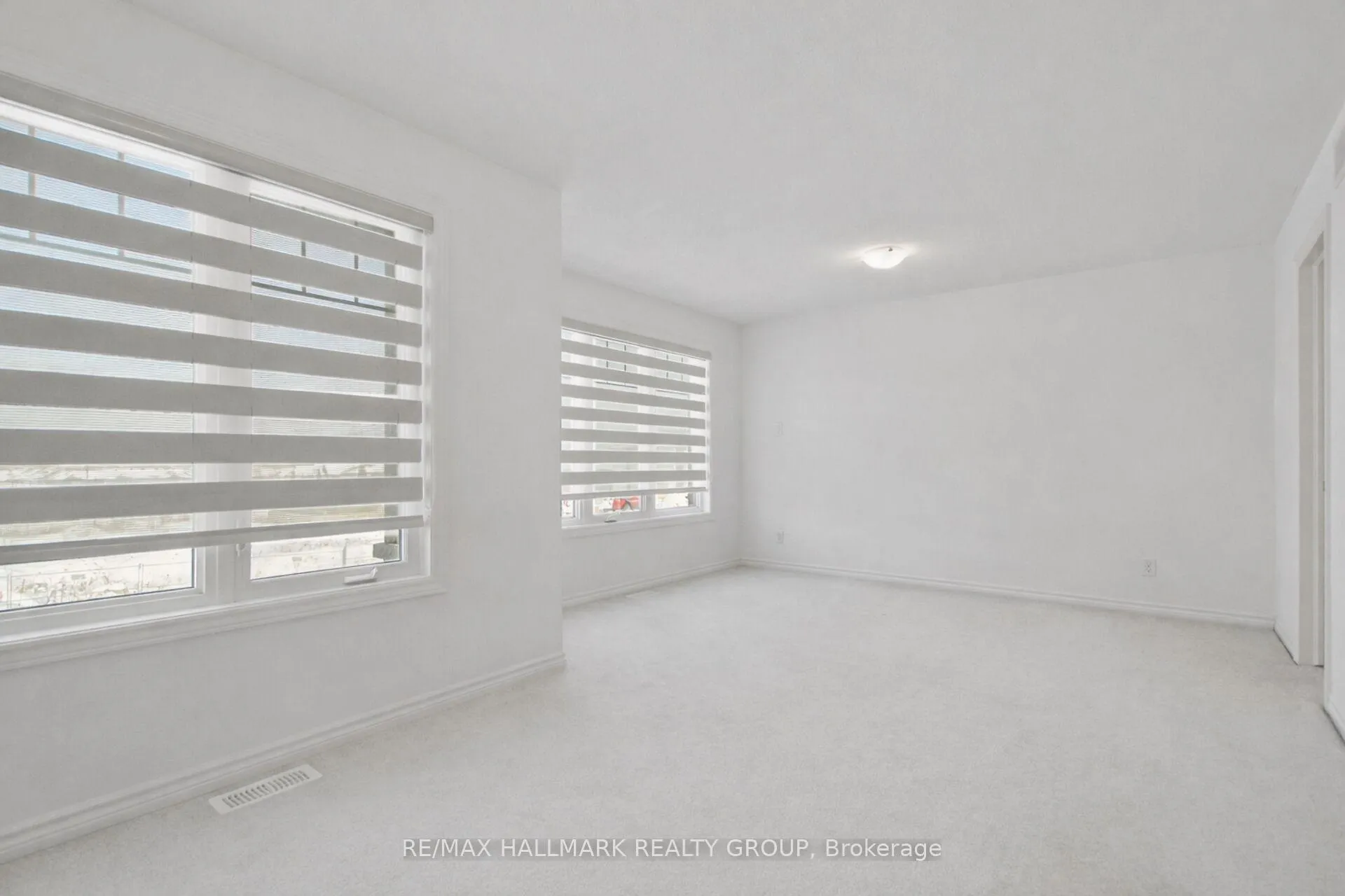 Photo 23 of 233 Pingwi Place, Ottawa, Blossom Park/Kemp Park/Findlay Creek — HOMEH