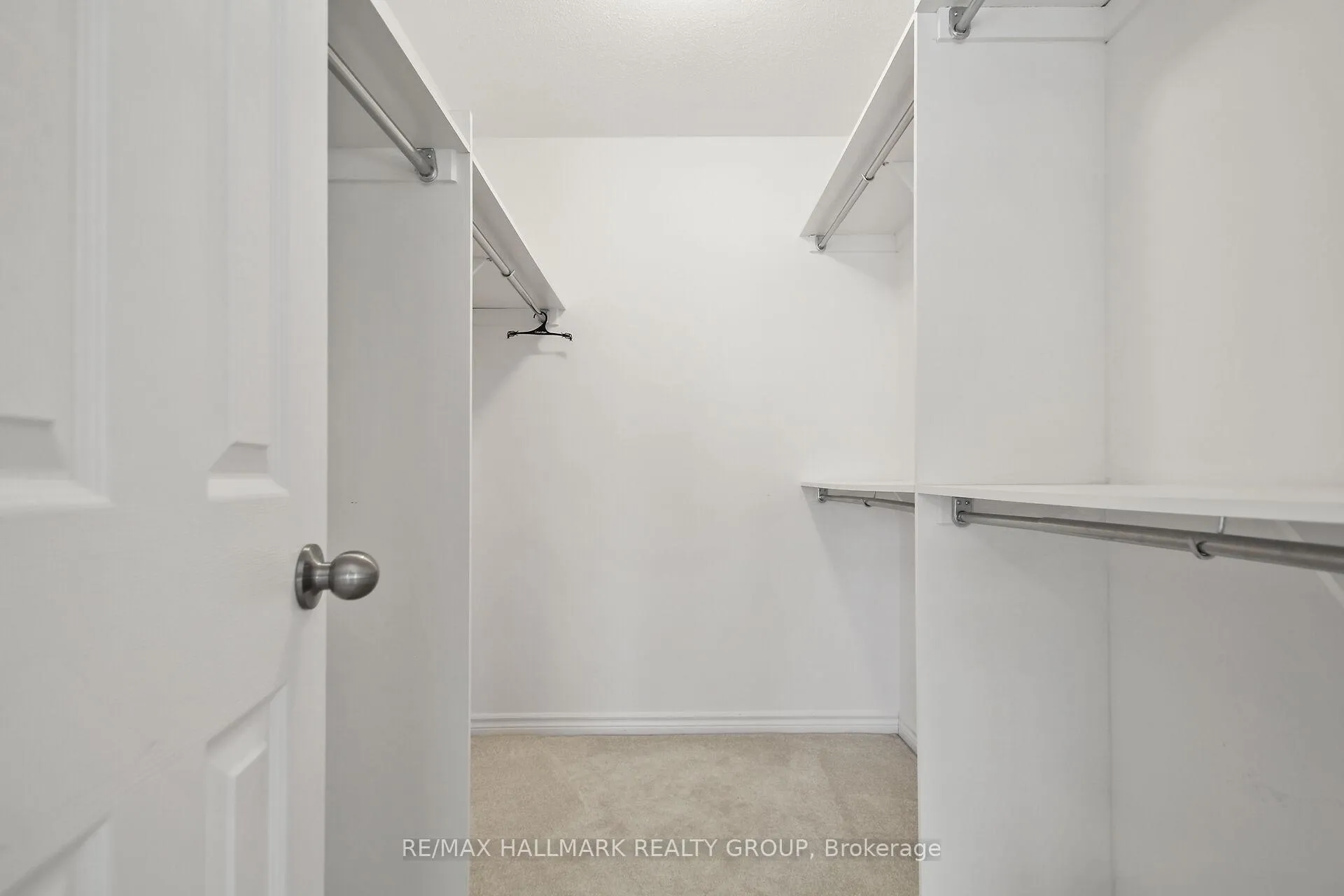 Photo 29 of 233 Pingwi Place, Ottawa, Blossom Park/Kemp Park/Findlay Creek — HOMEH