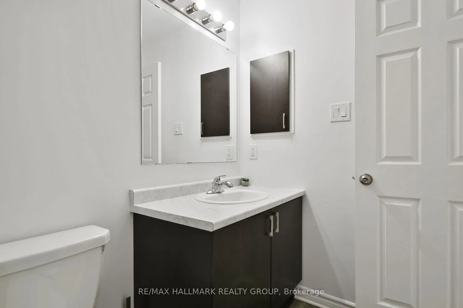Photo 36 of 233 Pingwi Place, Ottawa, Blossom Park/Kemp Park/Findlay Creek — HOMEH
