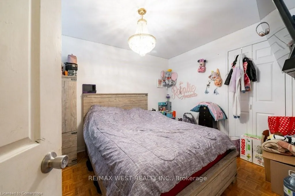 Photo 13 of 13 Rolyat Street, Toronto, Trinity-Bellwoods — HOMEH