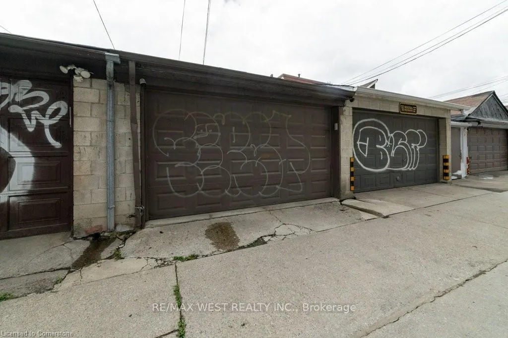 Photo 28 of 13 Rolyat Street, Toronto, Trinity-Bellwoods — HOMEH