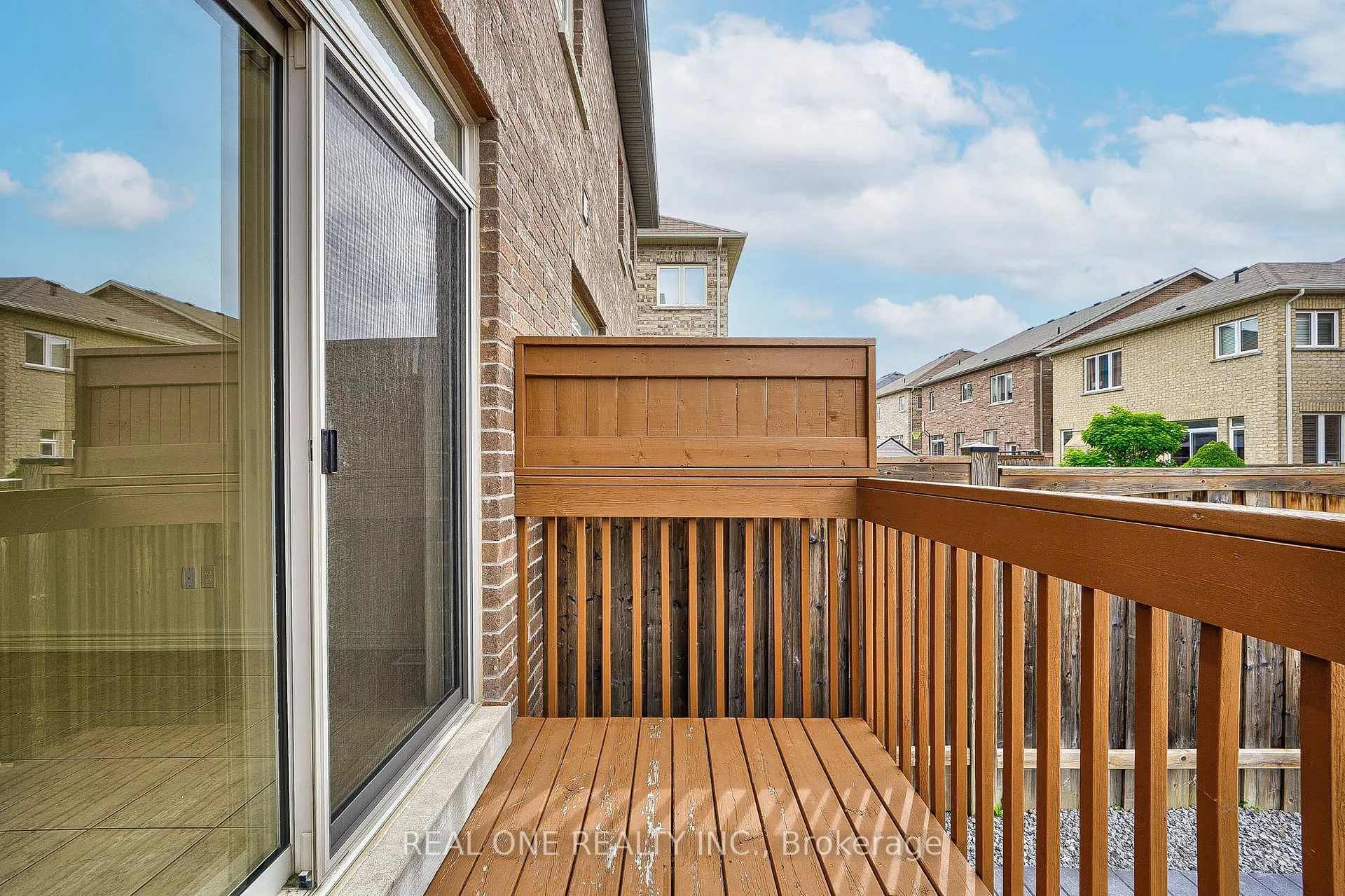 Photo 22 of 43 Hua Du Avenue, Markham, Berczy — HOMEH